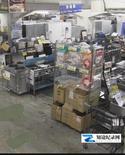 [NHK]饮食店的厨房机器 店主的夏天 飲食店の厨（ちゅ飲食店の厨（ちゅう）房機器 店主たちの夏）房機器 店主たちの夏-知途纪录片网盘资源下载